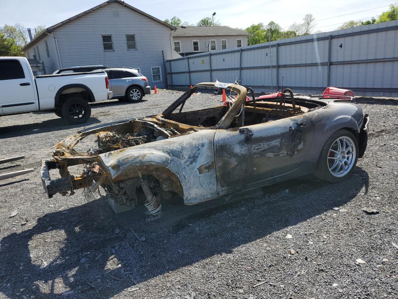 2006 Mazda MX-5 Miata Grand Touring, VIN JM1NC25F460112931 — Burn