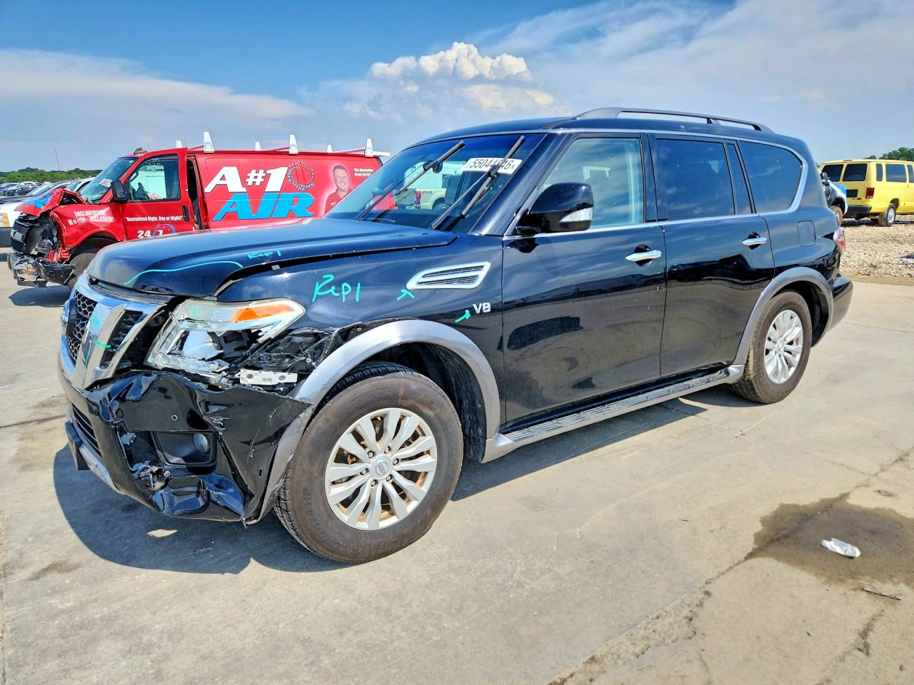 2017 Nissan Armada SL, VIN JN8AY2ND4H9007906 — Front end