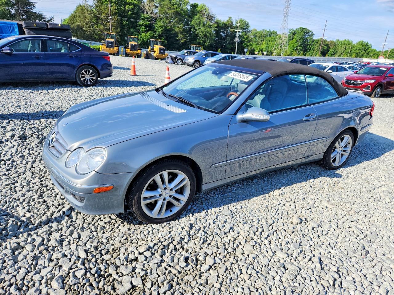 2007 Mercedes-Benz CLK 350, VIN WDBTK56F87F218676 — Rear end