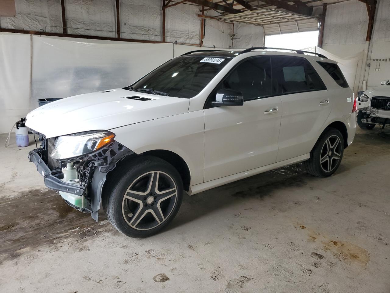 2017 Mercedes-Benz GLE 350, VIN 4JGDA5HB9HA859882 — Front end