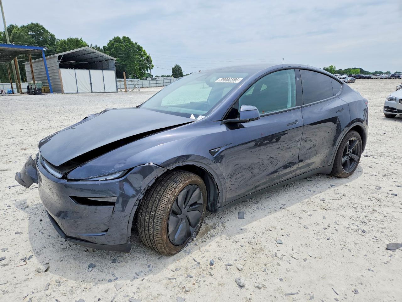 2026 Tesla Model Y Long Range, VIN 7SAYGDEDXTA447359 — Roof