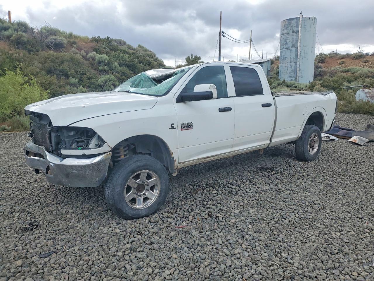 2011 Ram 2500 Lone Star, VIN 3D7UT2CL2BG609640 — Rollover
