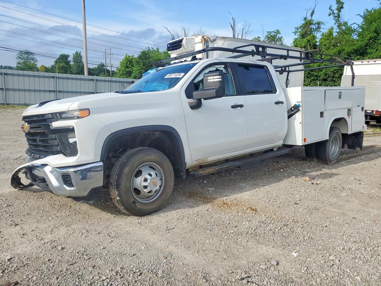 2024 Chevrolet Silverado 3500HD Work Truck, VIN 1GB4WREY9RF452143 — All over