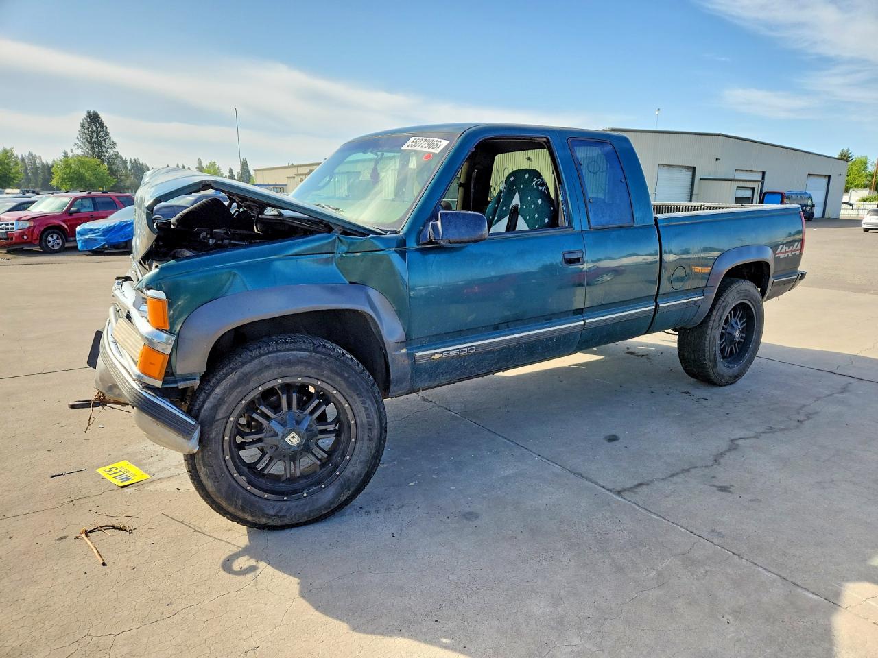 1997 Chevrolet Silverado 2500, VIN 1GCGK29J7VE153629 — Front end