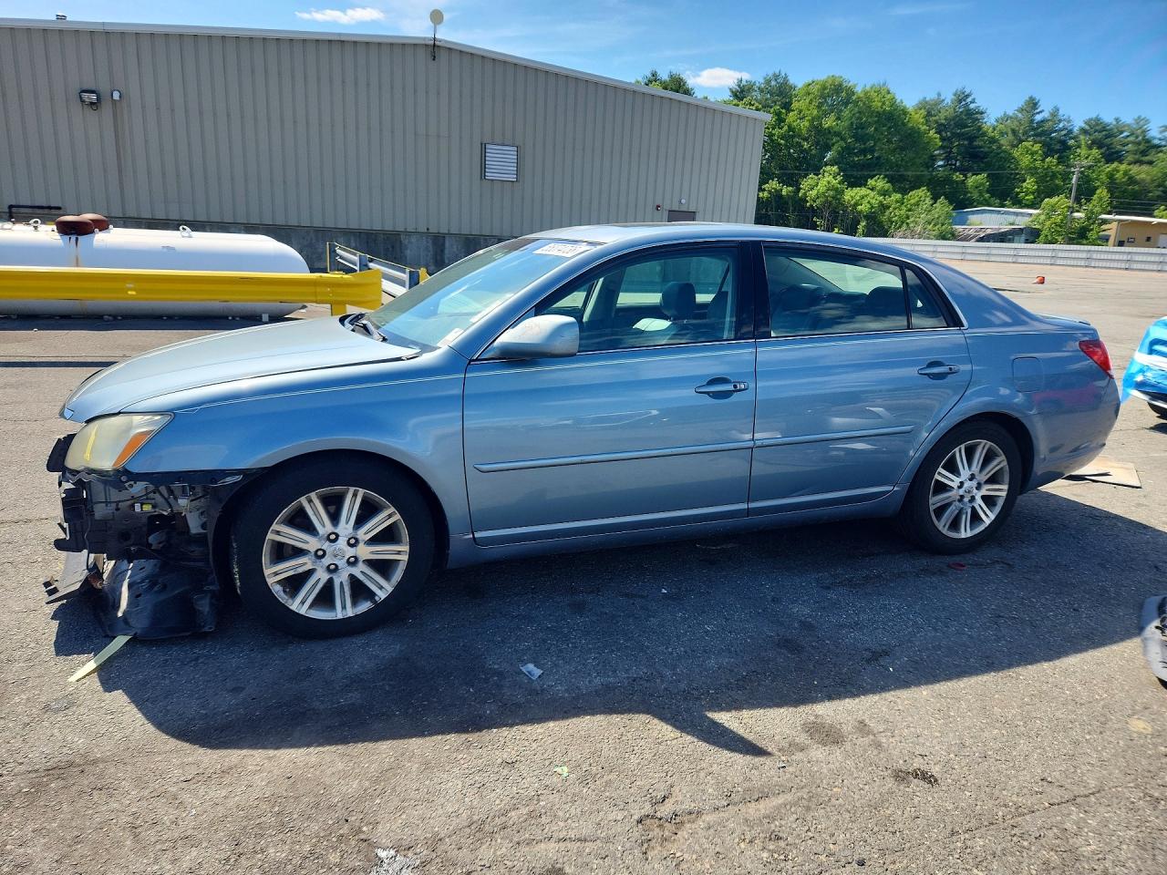 2007 Toyota Avalon XLS, VIN 4T1BK36B17U191357 — Stripped