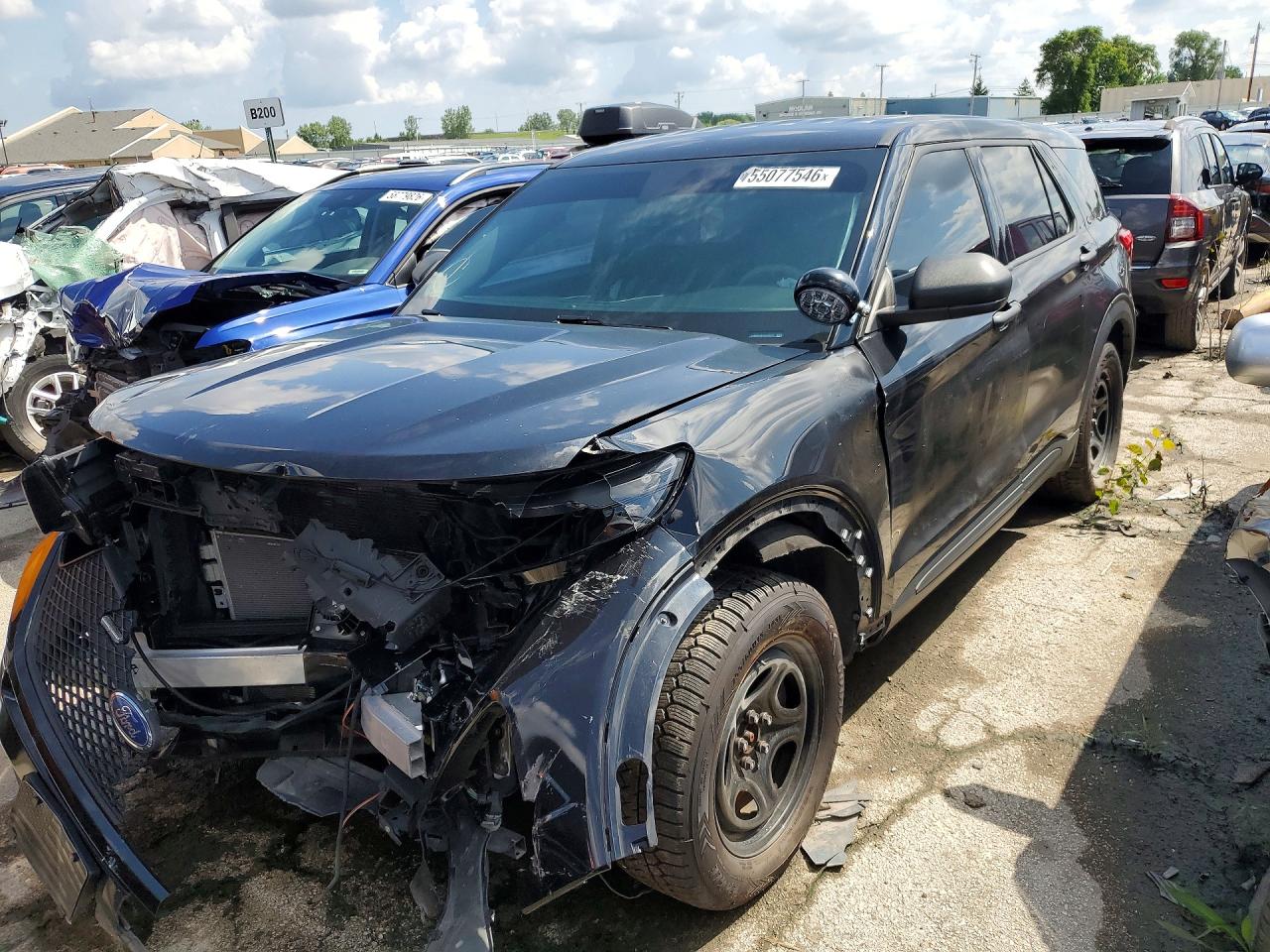 2023 Ford Police Interceptor Utility, VIN 1FM5K8AB3PGA35577 — Front end