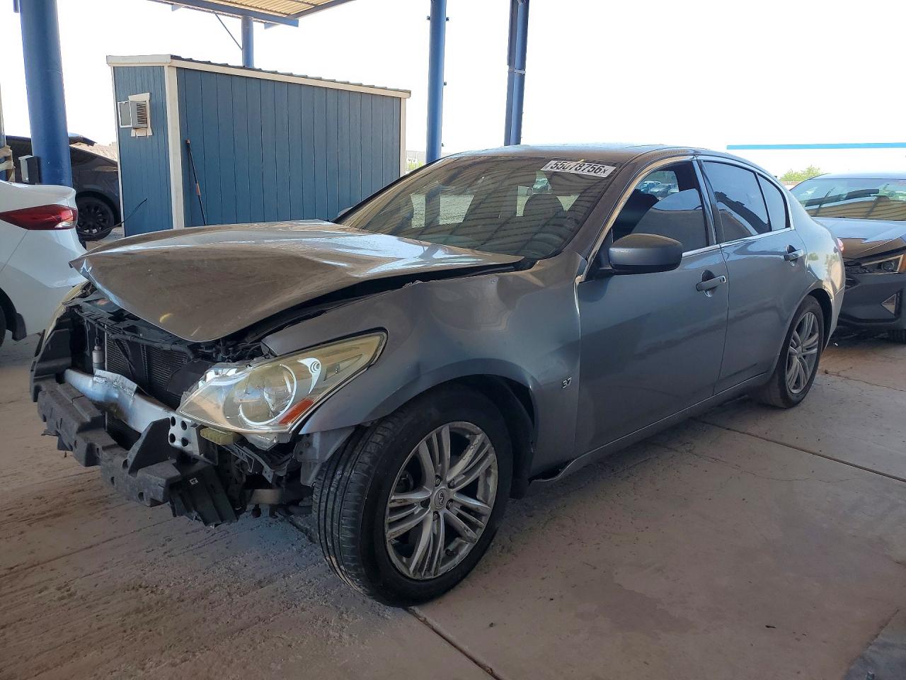 2015 Infiniti Q40, VIN JN1CV6AP8FM500246 — Front end