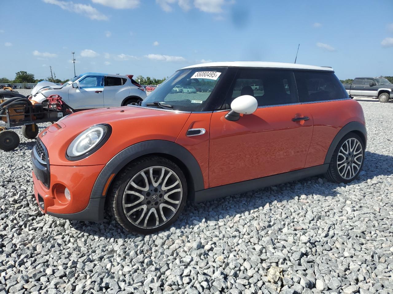 2019 MINI Hardtop Cooper S, VIN WMWXP7C50K2L00801 — Minor dents and scratches