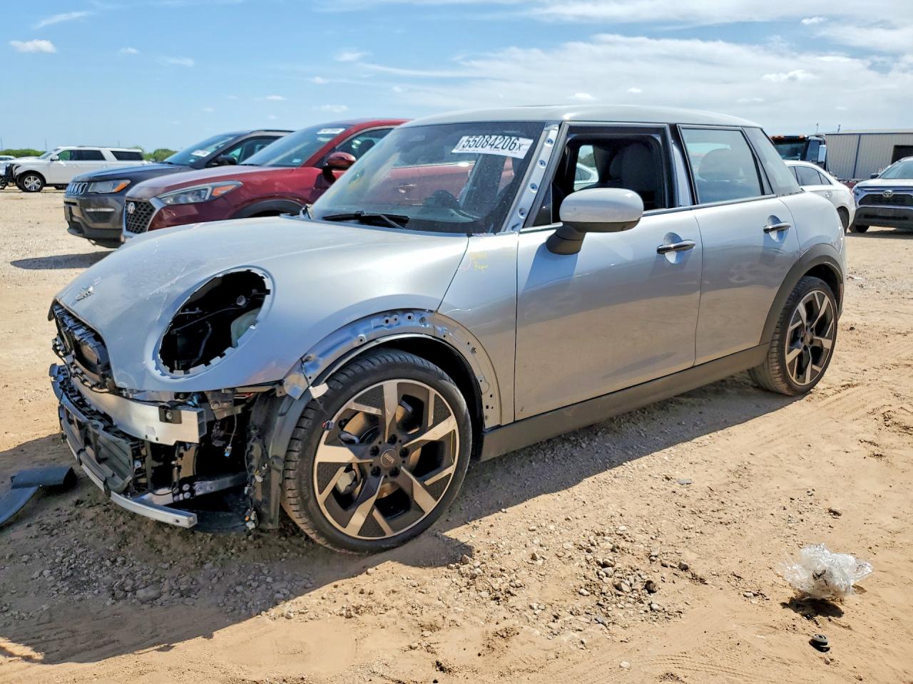 2026 MINI Hardtop 4 Door Cooper, VIN WMW43GD01T2Y23201 — Front end