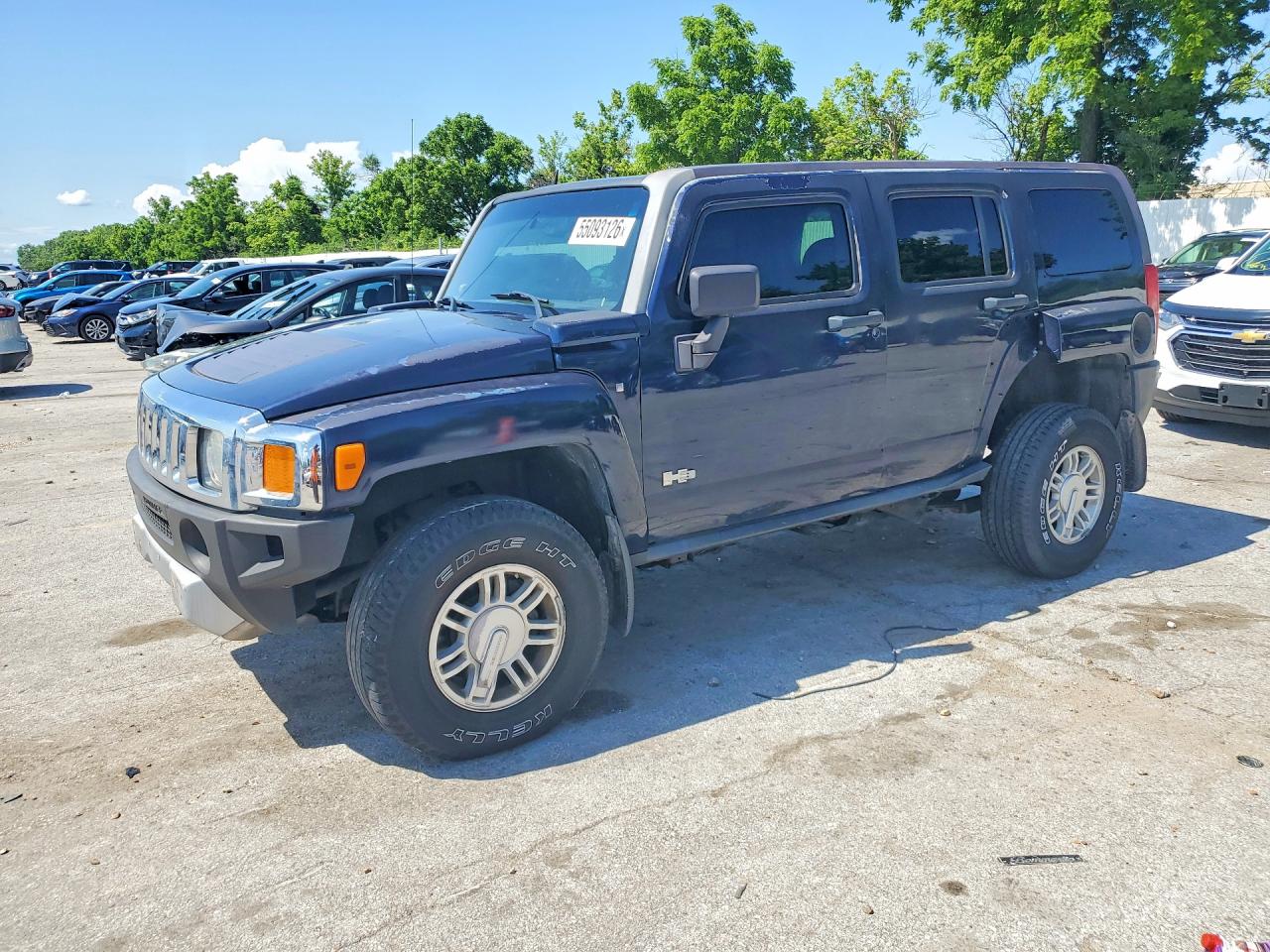 2008 Hummer H3 Luxury, VIN 5GTEN13E288103298 — Side