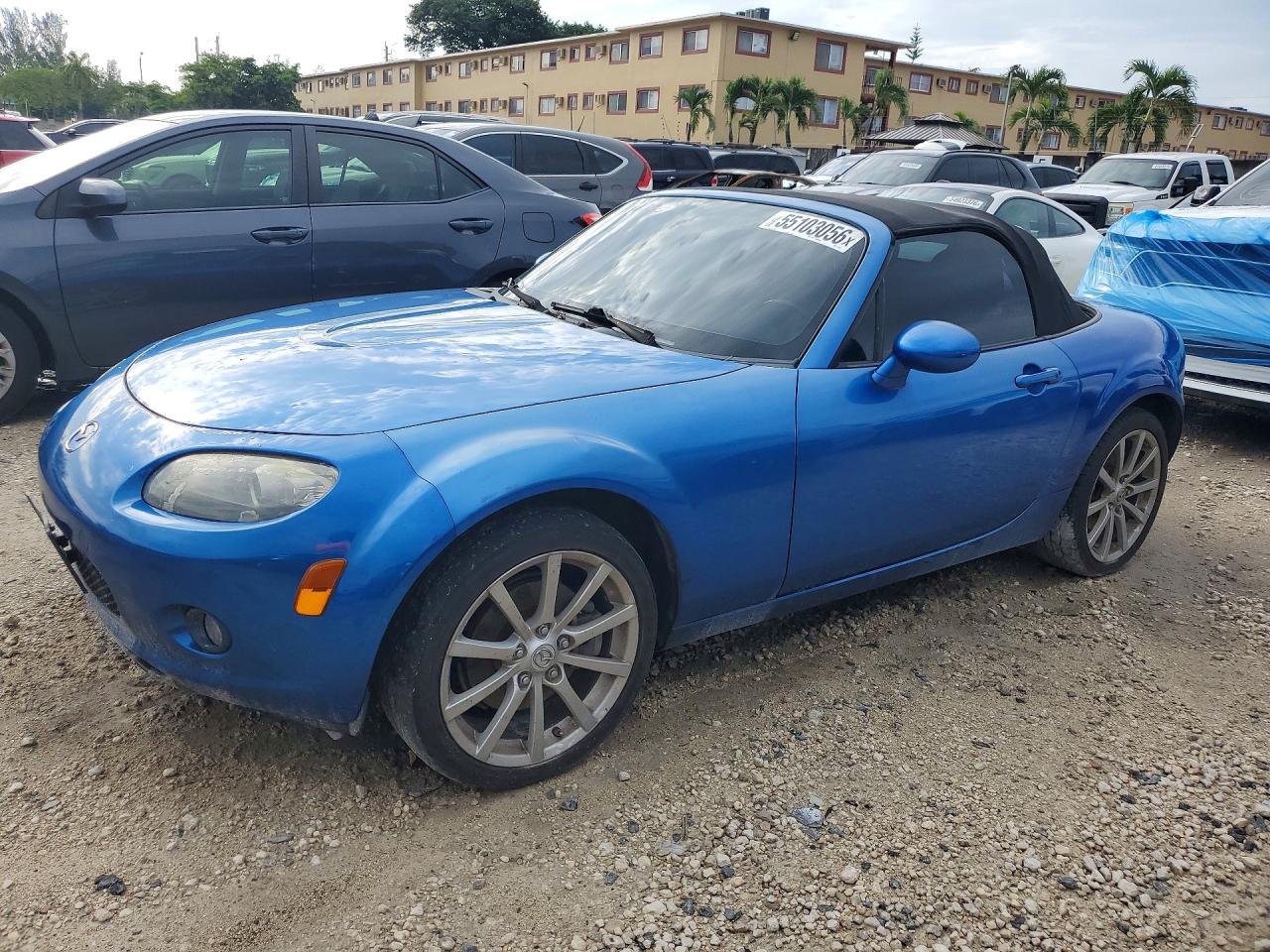 2006 Mazda MX-5 Miata Touring, VIN JM1NC25F760111031 — Minor dents and scratches