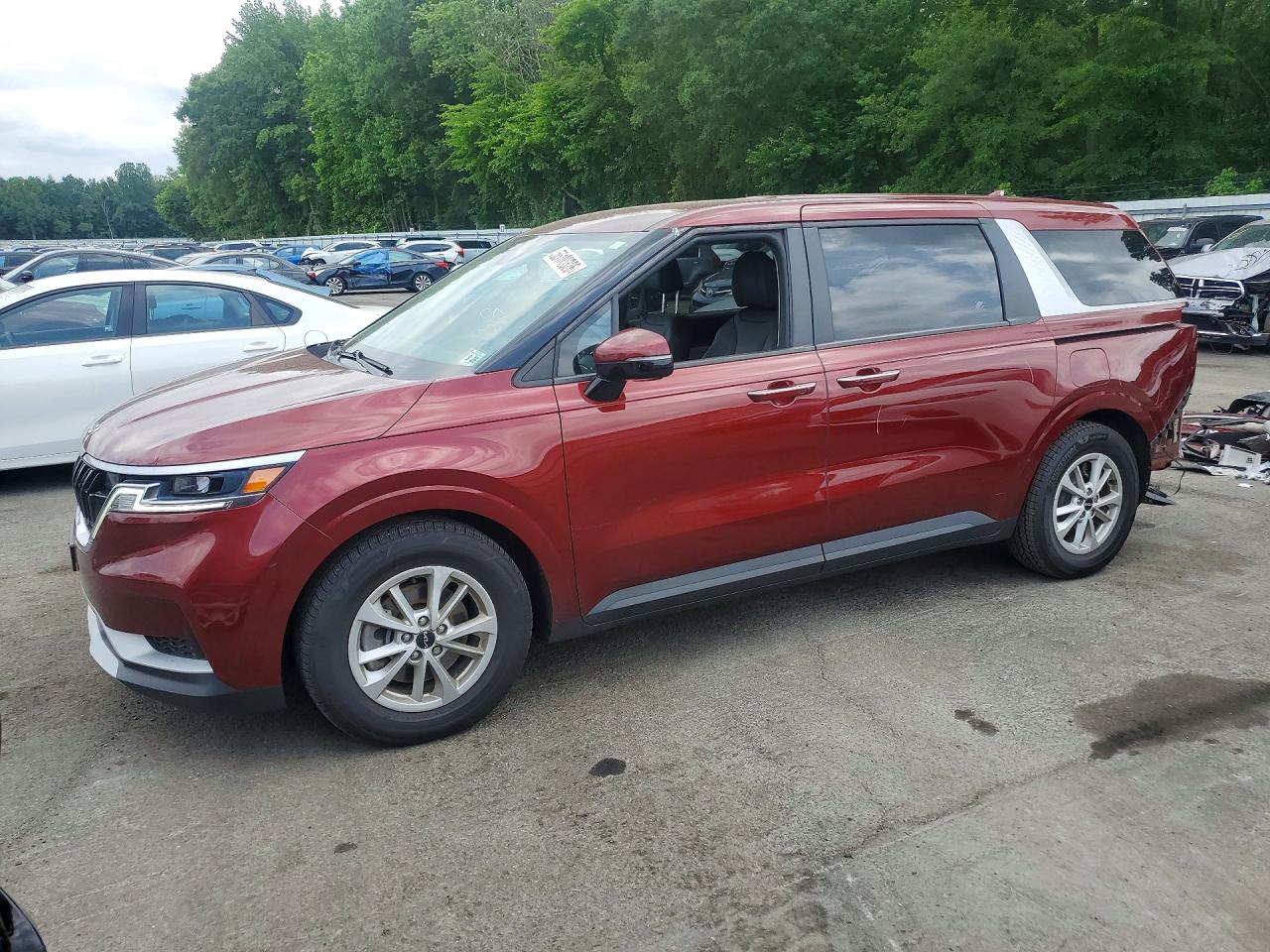 2022 Kia Carnival LXS, VIN KNDNB4H34N6133483 — Зад