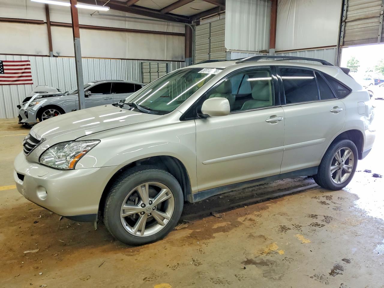 2006 Lexus RX 400h, VIN JTJHW31U760032597 — Prior damage history