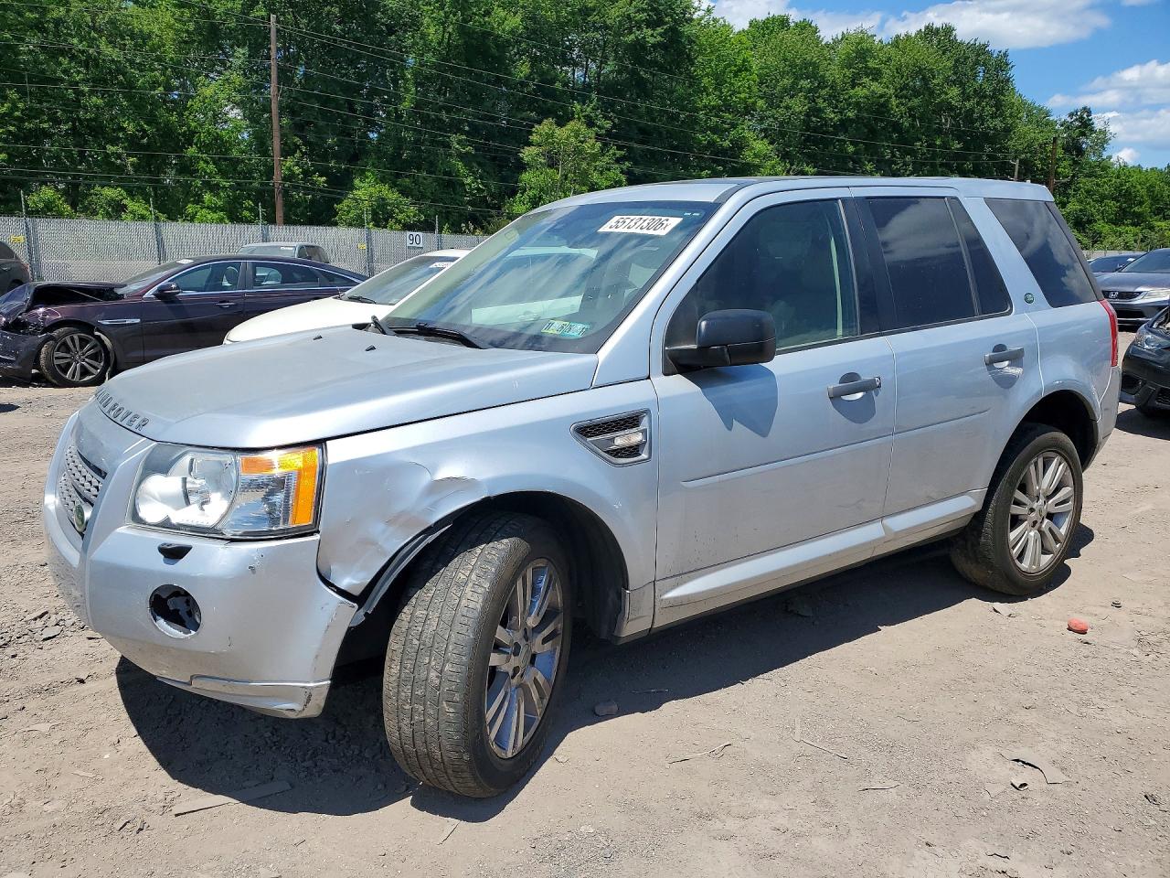 2010 Land Rover LR2 HSE, VIN SALFR2BN5AH179510 — Front end