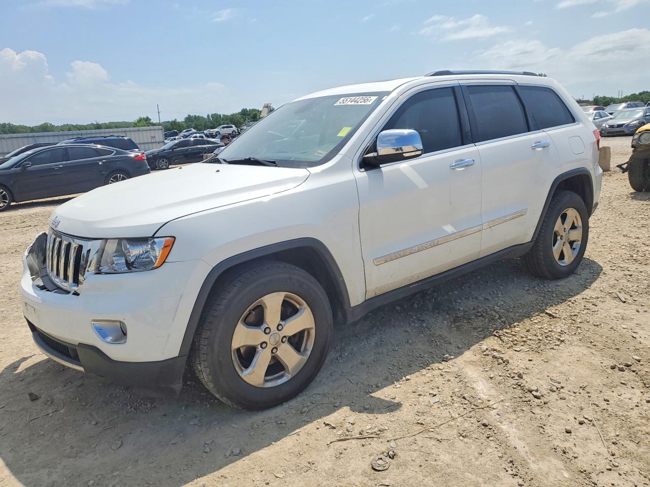 2013 Jeep Grand Cherokee Limited, VIN 1C4RJFBG0DC532323 — Front end