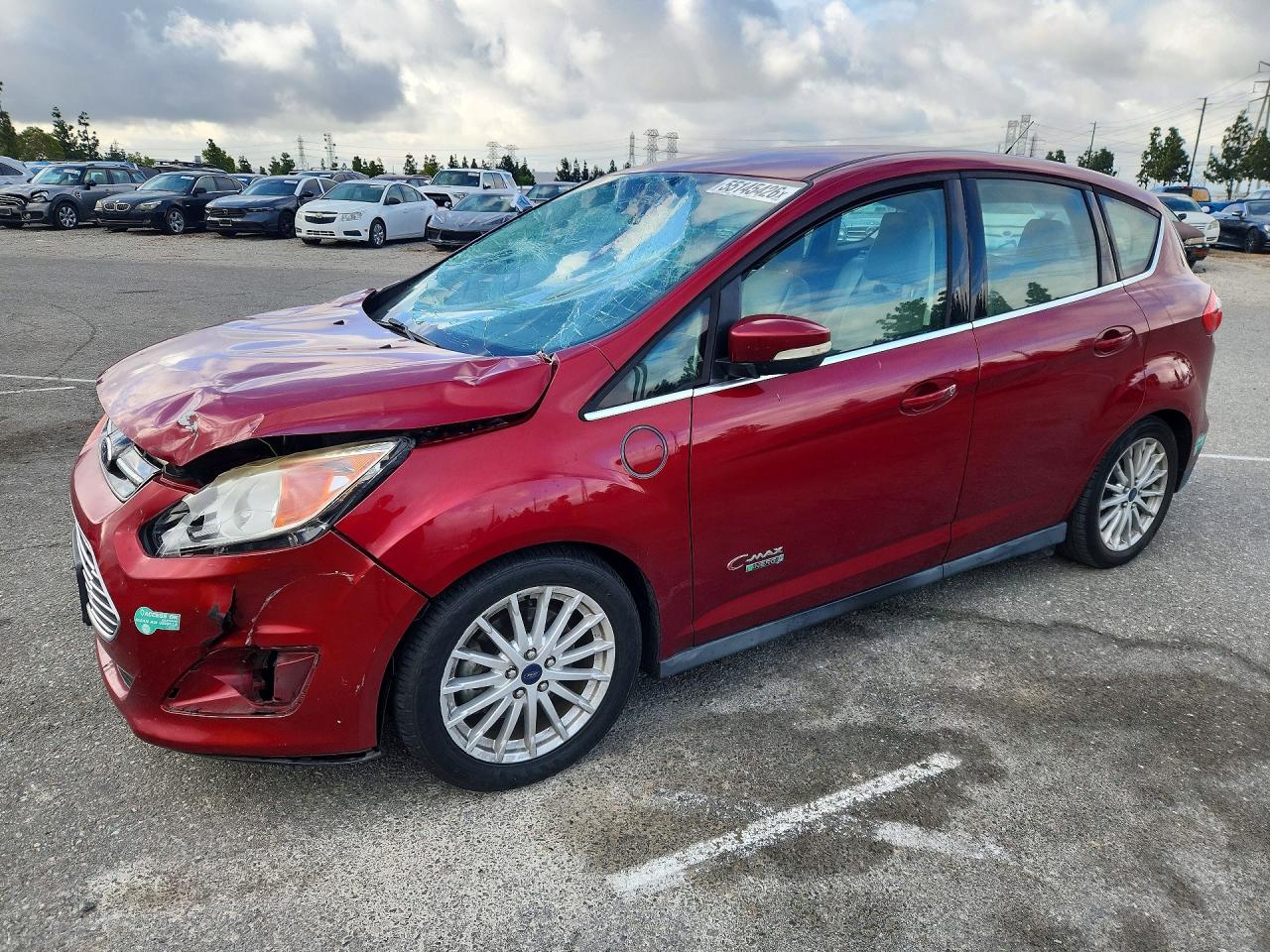 2016 Ford C-Max SEL, VIN 1FADP5CU6GL102426 — Перед