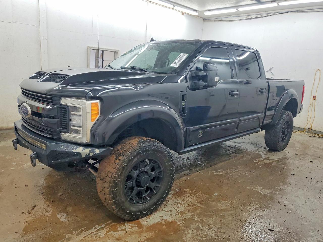 2019 Ford F-250 XL, VIN 1FT7W2BT9KEE60960 — All over