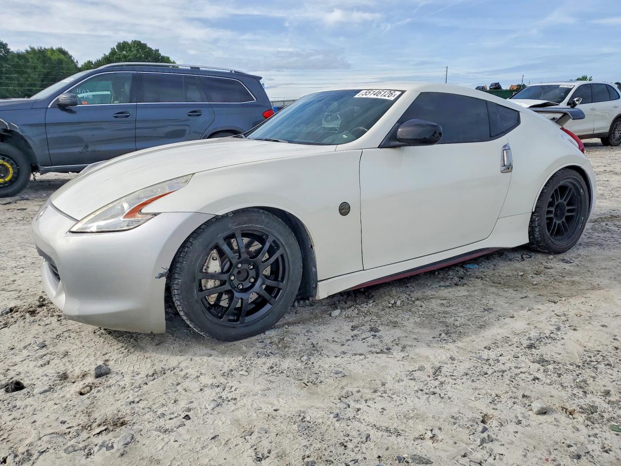 2018 Nissan 370Z Nismo, VIN JN1AZ4EH9JM570494 — Minor dents and scratches