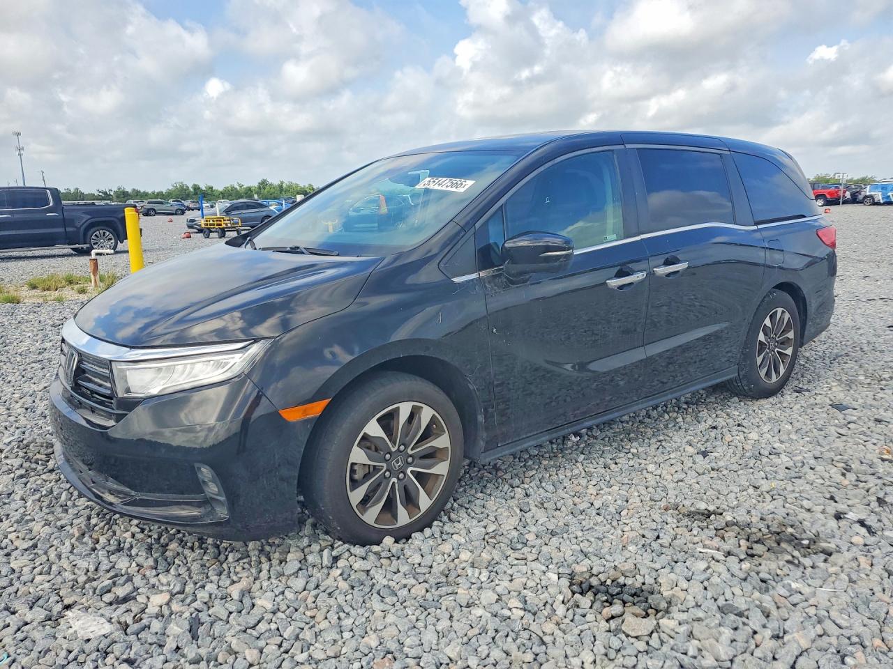 2022 Honda Odyssey EX-L, VIN 5FNRL6H71NB036954 — Side