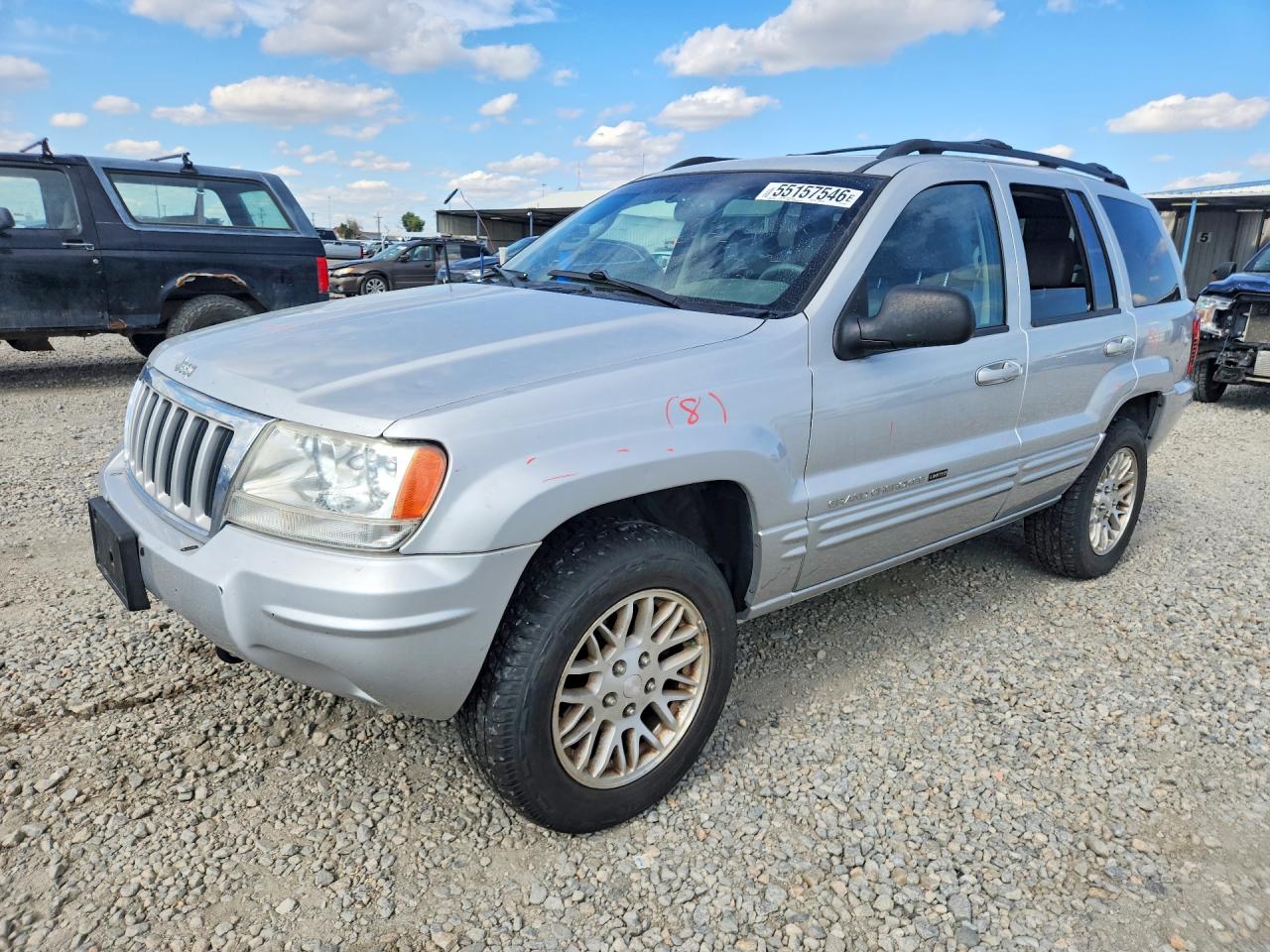 2004 Jeep Grand Cherokee Limited, VIN 1J8GW58N24C200207 — Side