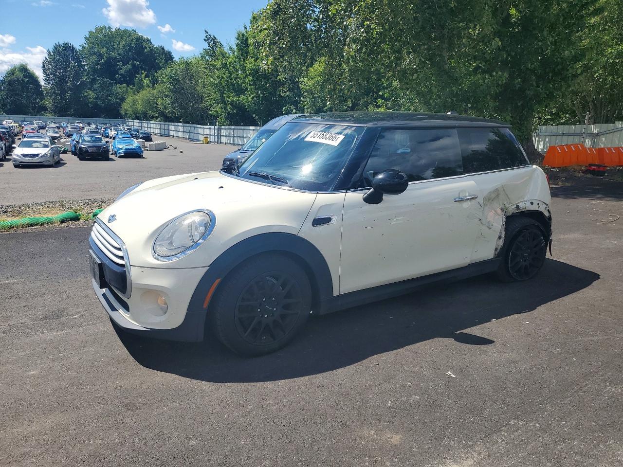 2015 MINI Hardtop, VIN WMWXM5C5XFT973267 — Side