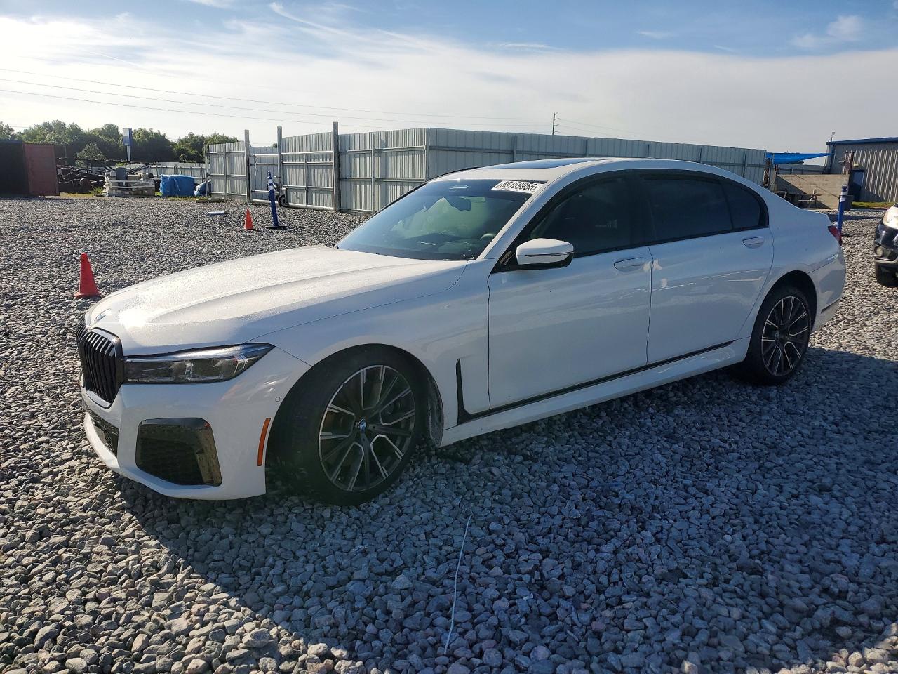 2021 BMW 7 Series 750i xDrive, VIN WBA7U2C00MCF14655 — Side