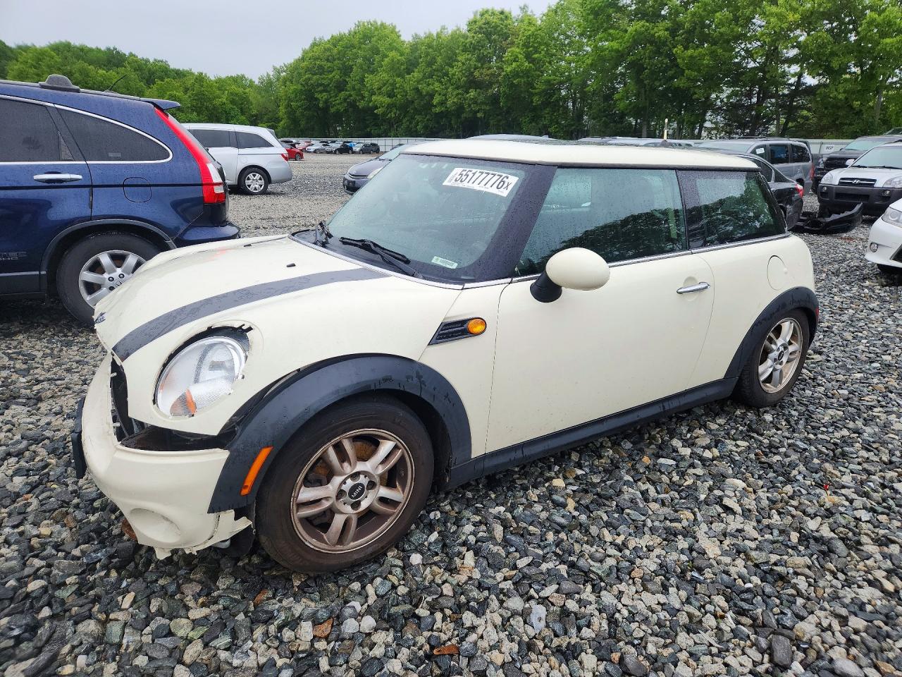 2012 MINI Hardtop, VIN WMWSU3C54CT540361 — Перед