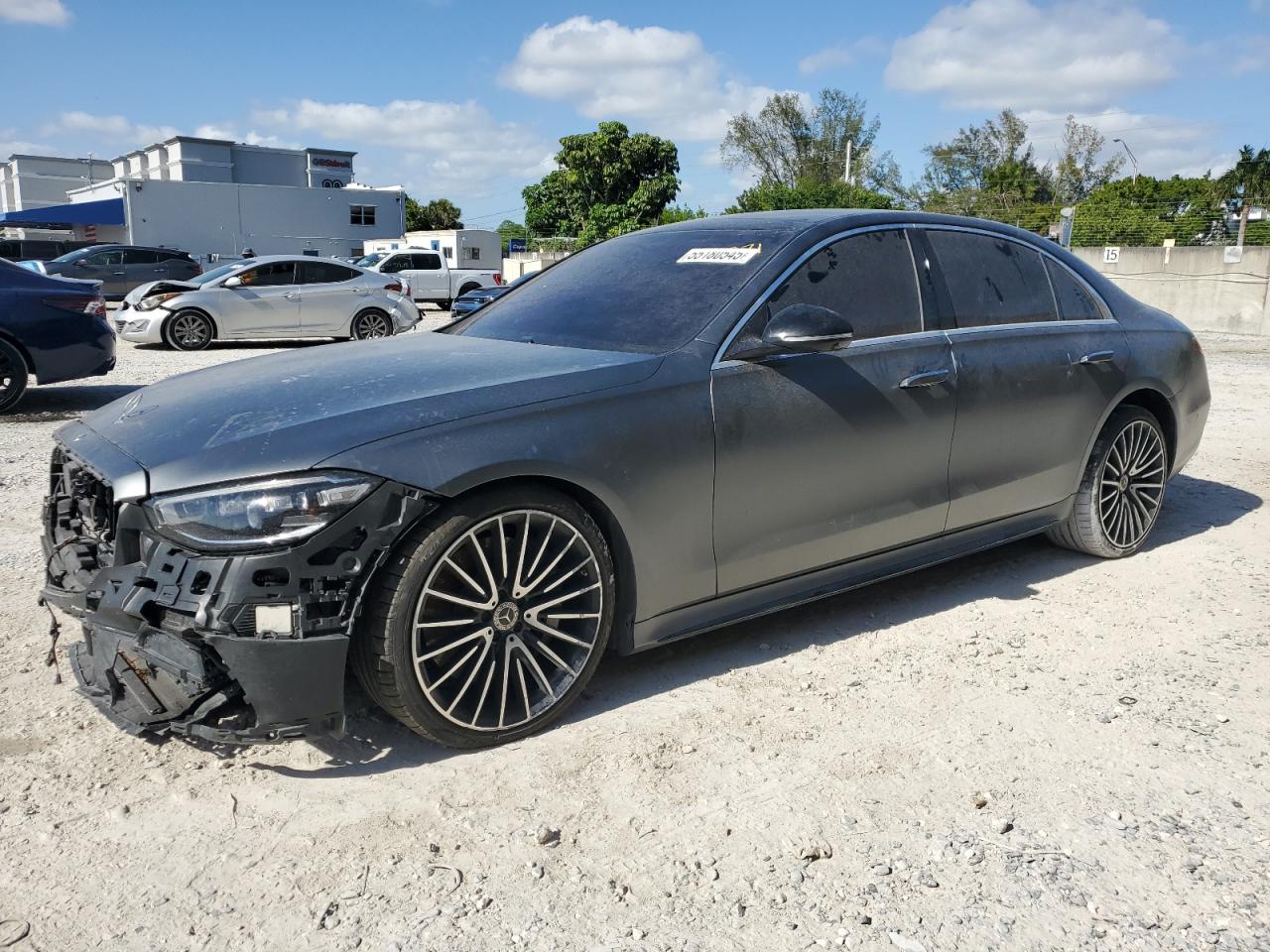 2022 Mercedes-Benz S 580, VIN W1K6G7GB9NA106413 — Front end