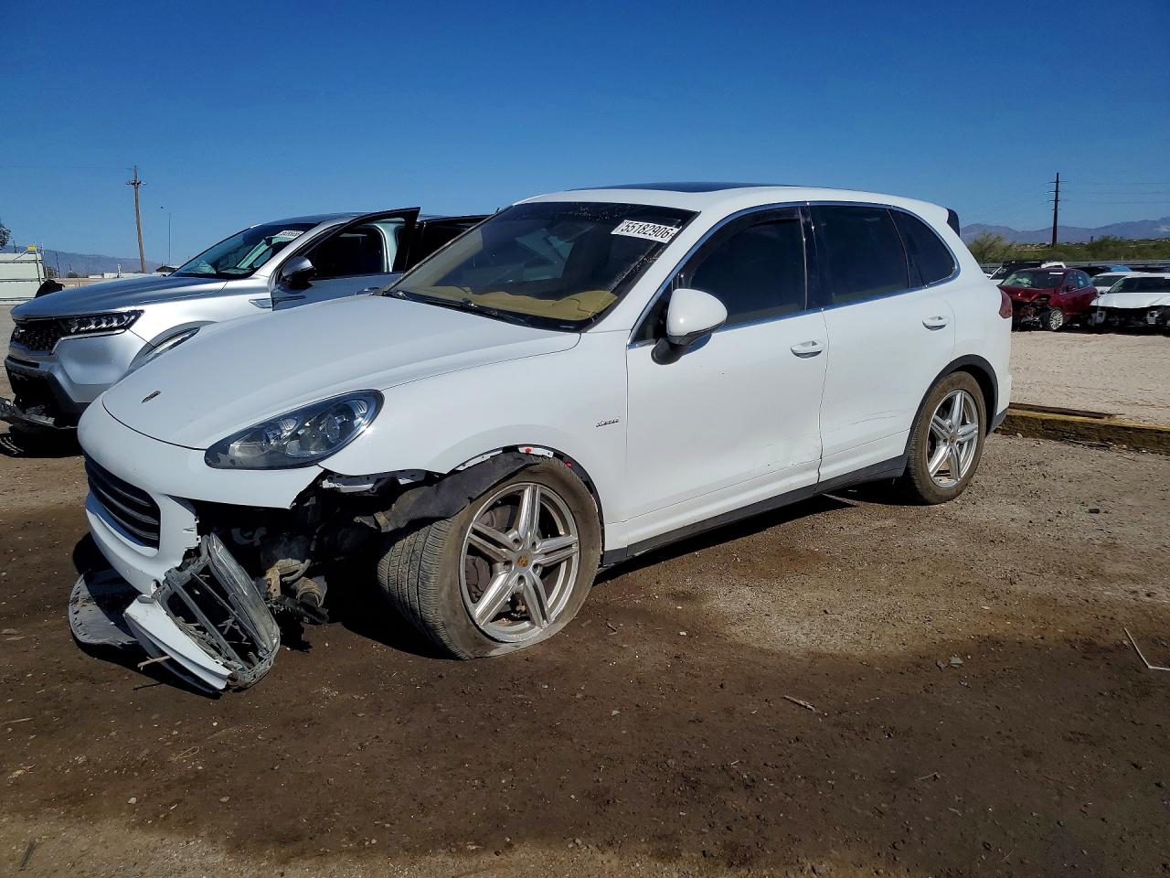 2016 Porsche Cayenne Diesel, VIN WP1AF2A21GLA40335 — Undercarriage