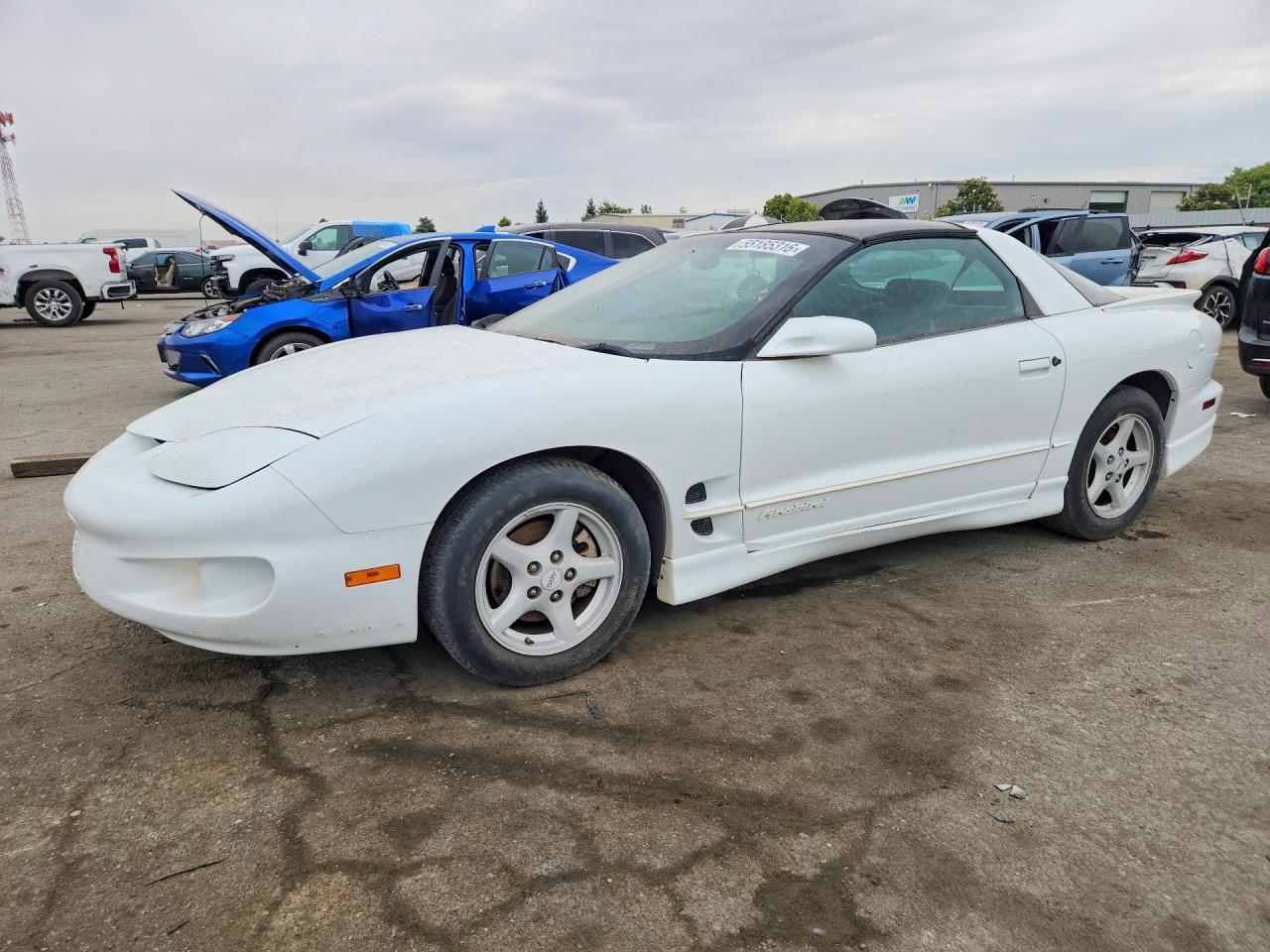 2001 Pontiac Firebird Firebird, VIN 2G2FS22K212132907 — Normal wear