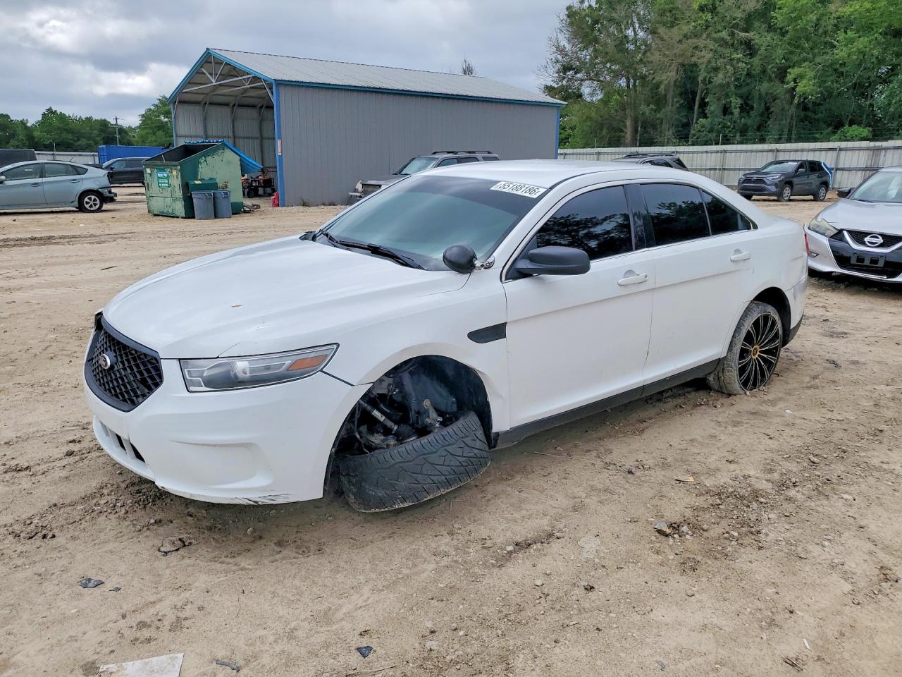 2013 Ford Police Interceptor, VIN 1FAHP2M89DG152808 — Front end