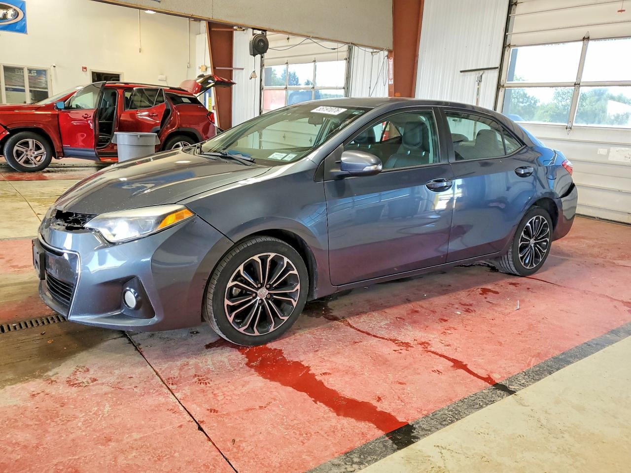 2015 Toyota Corolla S Plus, VIN 2T1BURHE9FC438919 — Side