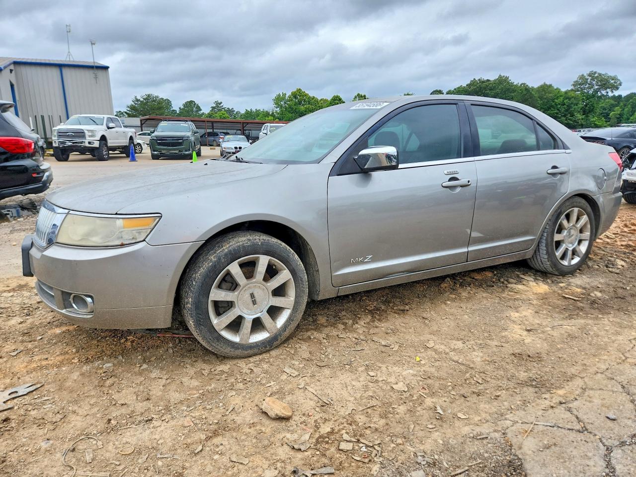 2008 Lincoln MKZ, VIN 3LNHM28TX8R622260 — Rear end