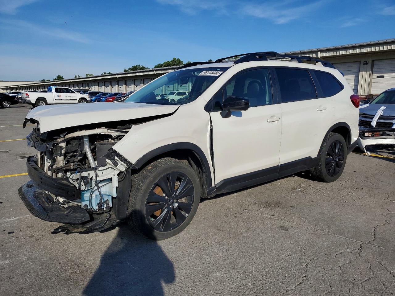2022 Subaru Ascent Onyx, VIN 4S4WMAJD0N3453168 — Front end
