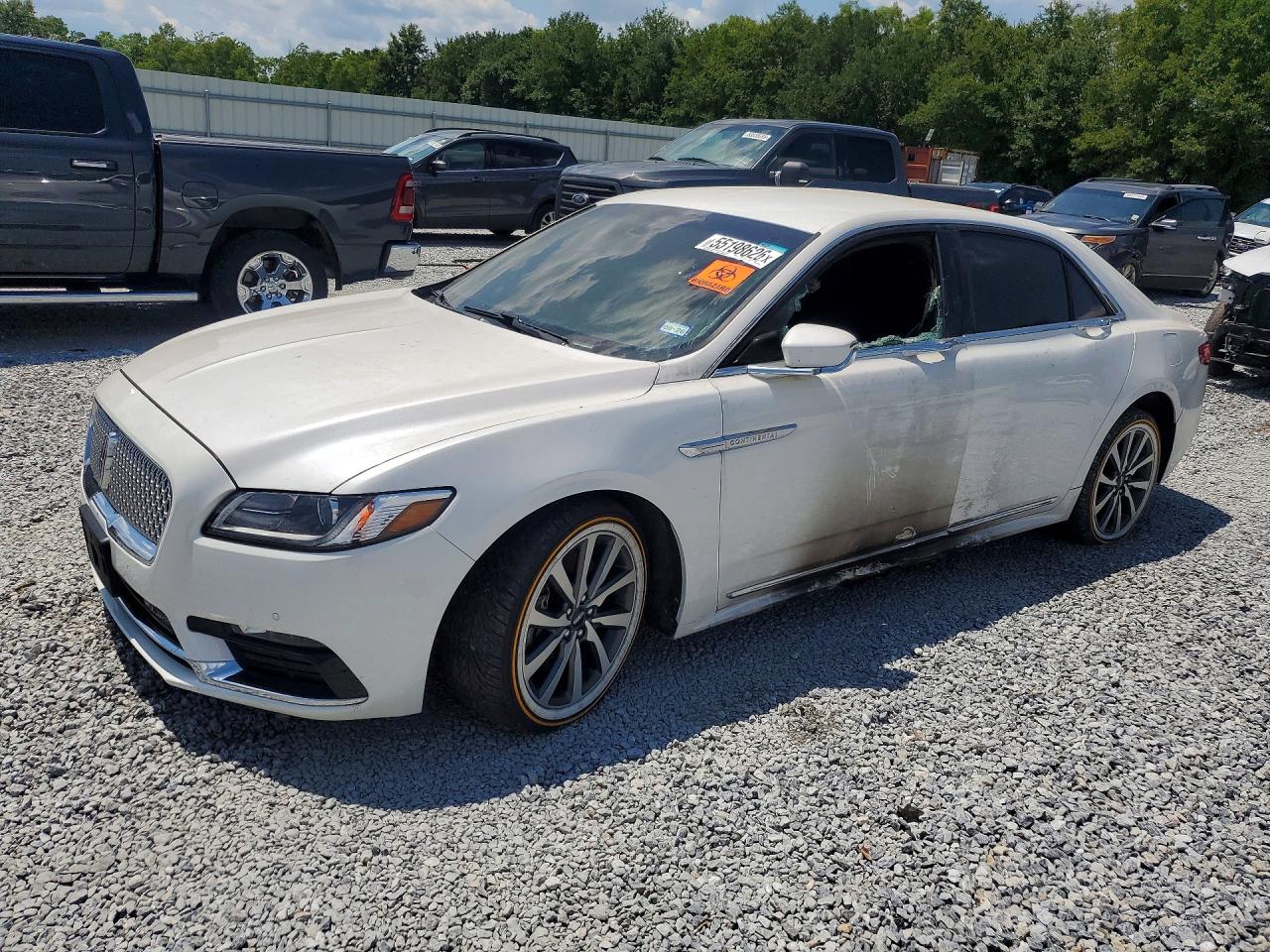 2017 Lincoln Continental Premiere, VIN 1LN6L9PKXH5624640 — Burn