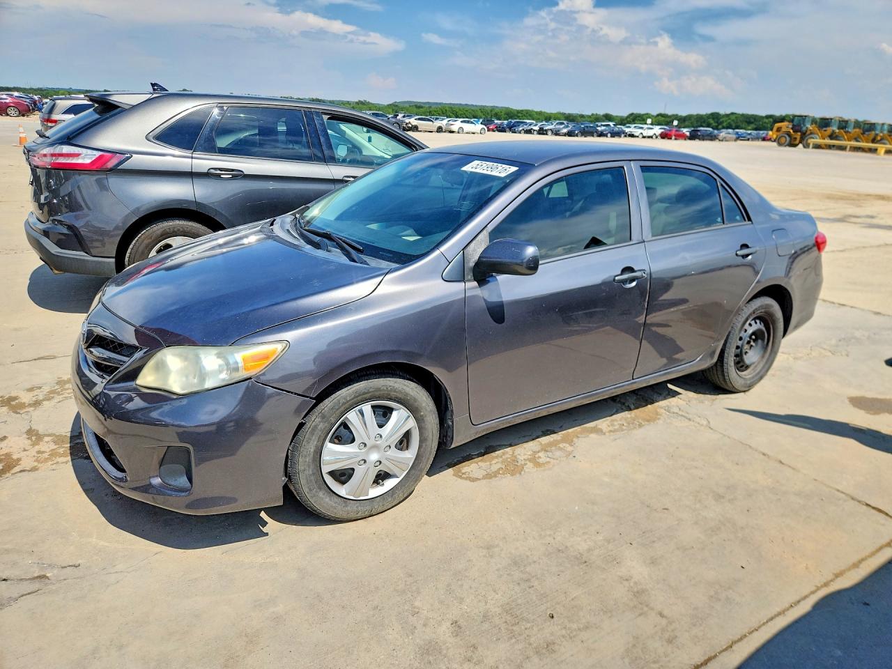 2013 Toyota Corolla LE, VIN 5YFBU4EE4DP147121 — Front end