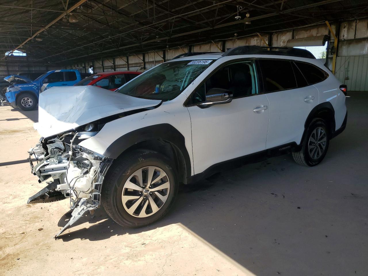 2025 Subaru Outback Premium, VIN 4S4BTAFC6S3176961 — Front end