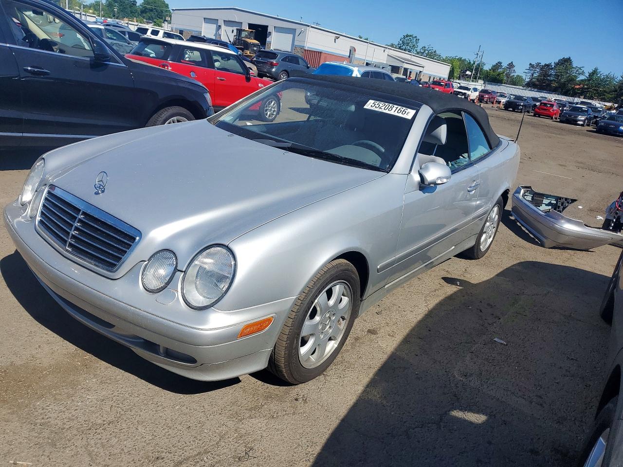 2000 Mercedes-Benz CLK 320/430, VIN WDBLK65G6YT050426 — Rear end