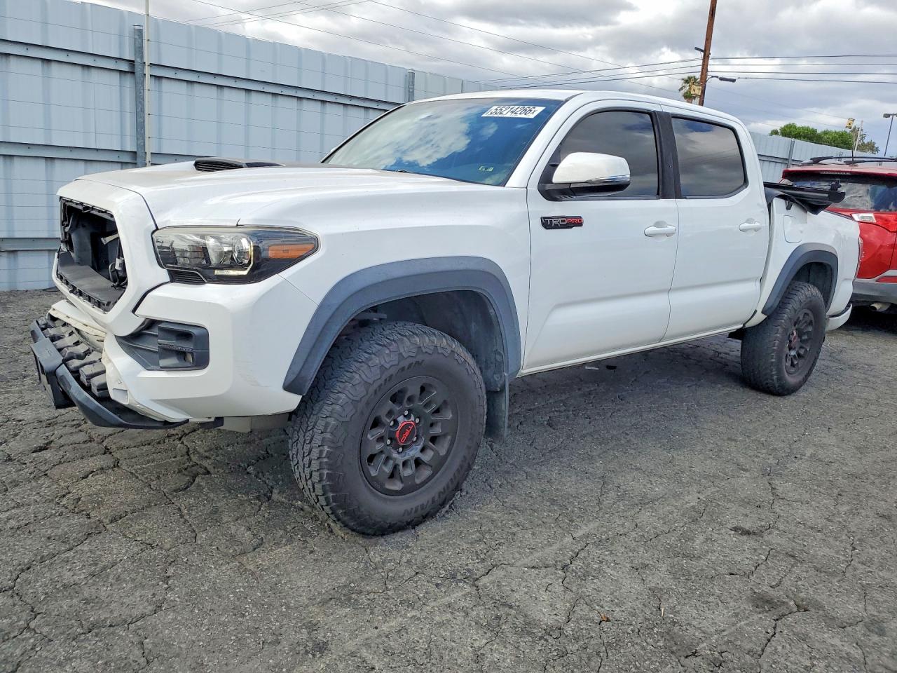 2019 Toyota Tacoma TRD Off Road, VIN 5TFCZ5AN6KX184672 — Rear end
