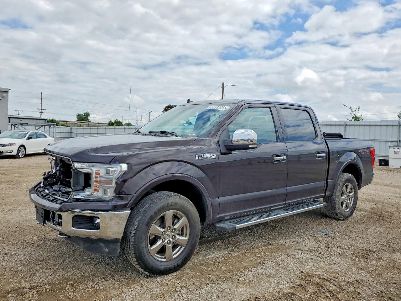 2020 Ford F-150 Lariat, VIN 1FTEW1EPXLKF01468 — Перед