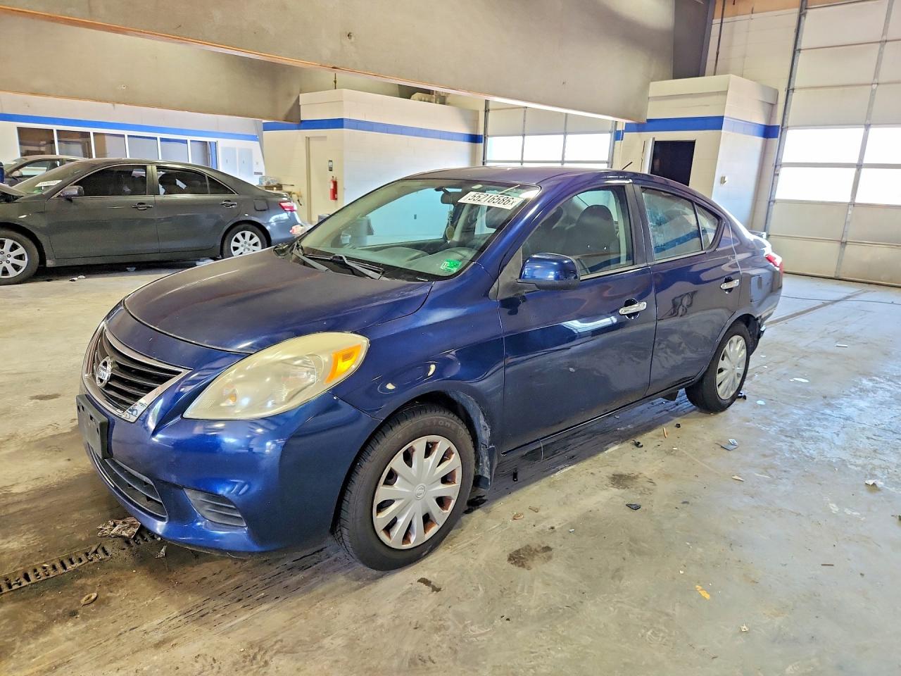 2013 Nissan Versa SL, VIN 3N1CN7AP4DL837770 — Rear end