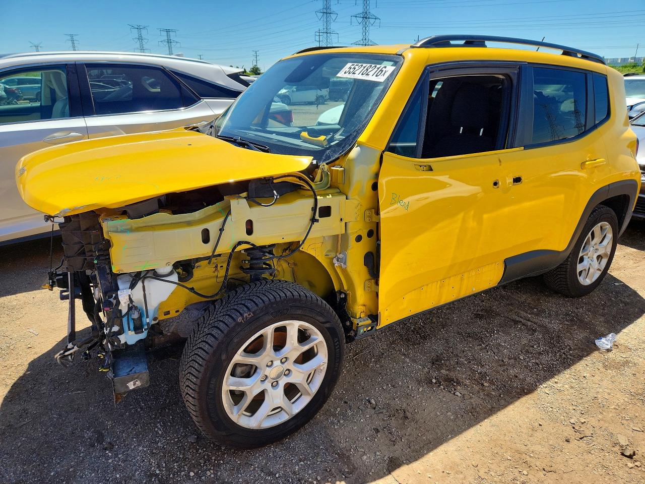 2017 Jeep Renegade Altitude, VIN ZACCJBBB5HPG25391 — Front end