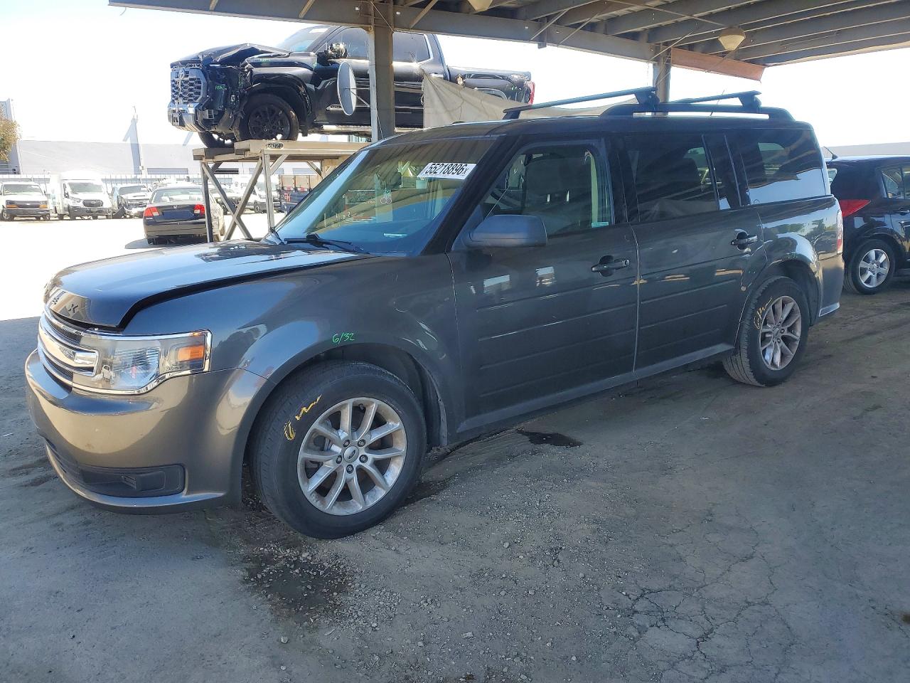 2016 Ford Flex SE, VIN 2FMGK5B89GBA04528 — Side