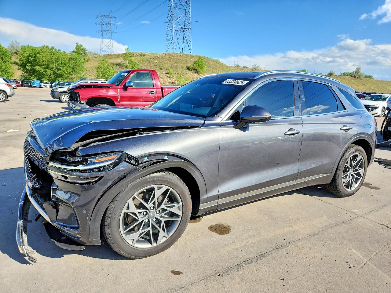 2022 Genesis GV70 2.5T, VIN KMUMADTB2NU074262 — Front end