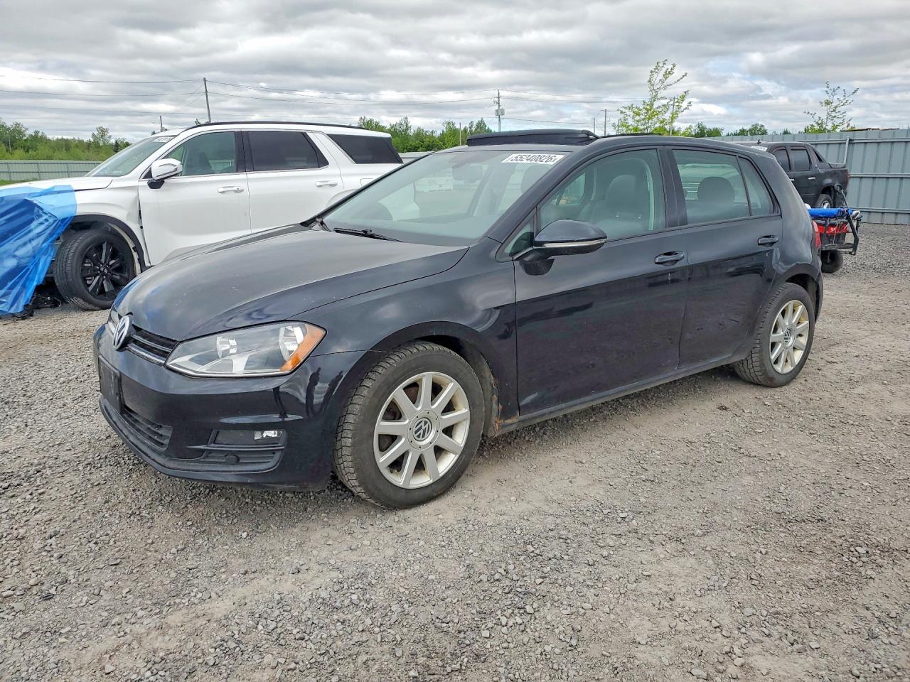 2015 Volkswagen Golf S, VIN 3VWRA7AU3FM078497 — Roof