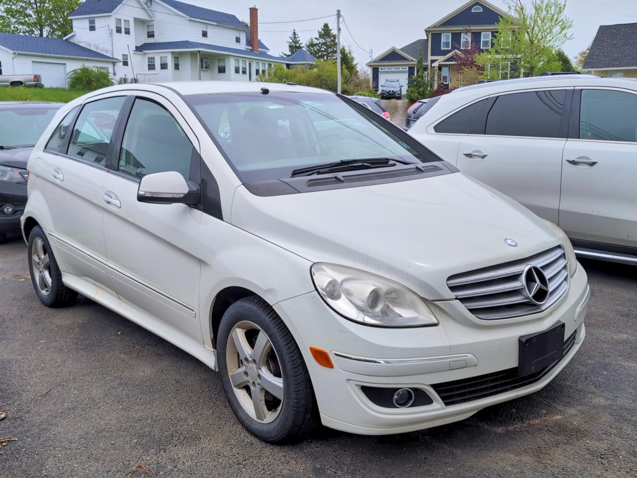 2008 Mercedes-Benz B Electric Drive, VIN WDDFH33XX8J322475 — Normal wear