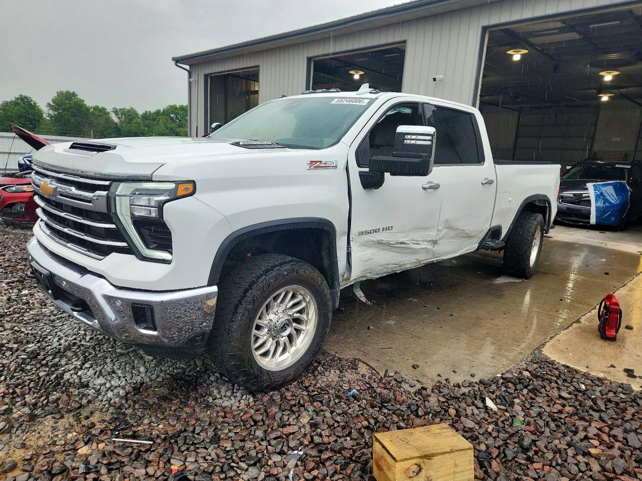 2025 Chevrolet Silverado 3500HD LTZ, VIN 2GC4KUEY4S1134146 — Side