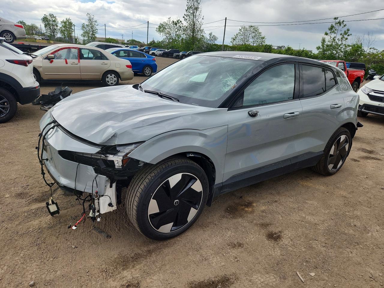 2025 Volvo Ex30 Ultra, VIN YV4EK3ZL7S2604079 — Front end