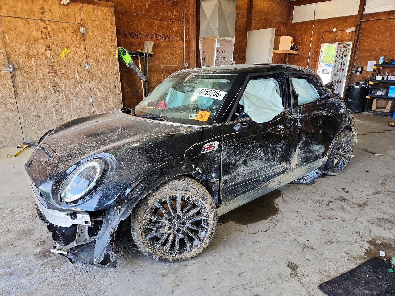 2023 MINI Clubman Cooper S, VIN WMWXJ1C03P2S54200 — All over