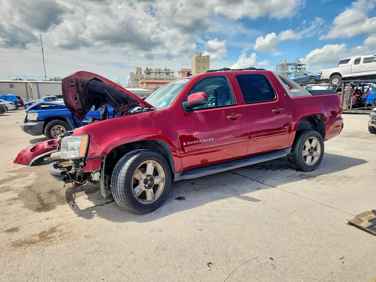 2007 Chevrolet Avalanche 2LT, VIN 3GNEC12J07G273056 — Front end